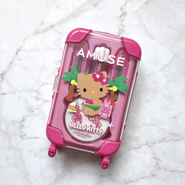 アミューズ×日焼けハローキティ】イエベ向け限定コスメをレビュー