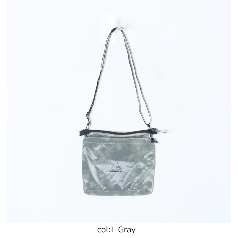 and wander (アンドワンダー) ROA sil printed sacoche / ロアシル