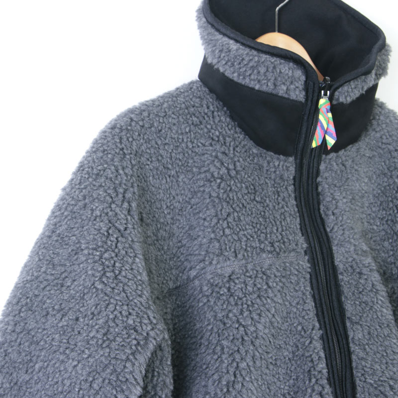 is-ness (イズネス) REVERSIBLE QUILTED FLEECE JACKET / リバーシブル