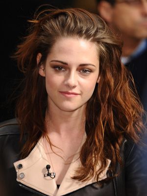 トワイライト』クリステン・スチュワートが自動車事故 ケガはなし