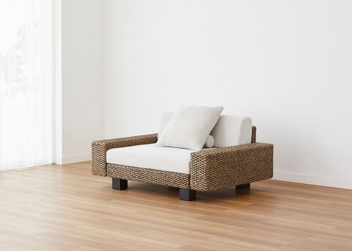 ケイ・ローソファ (ヒヤシンス)・2人掛け・3人掛け～床に近い暮らし