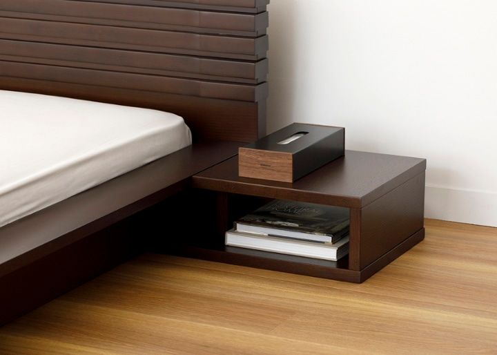コト・サイドテーブル～ベッド周りをすっきり収納するベッドサイド