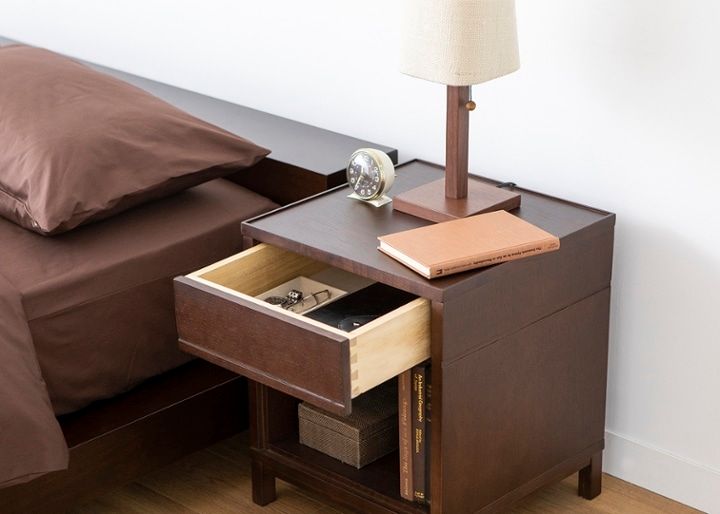 サイドテーブルv01～ソファサイド、ベッドサイドのテーブルとして