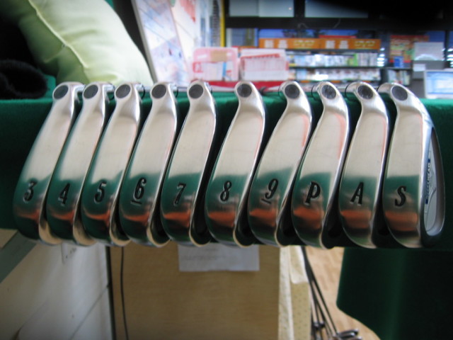 スチールヘッドX-14 アイアンセット(キャロウェイ)の評価を見る・評価