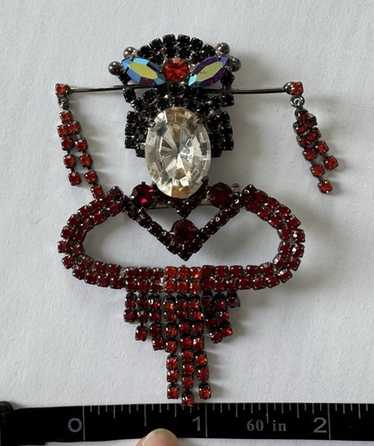 Butler and wilson brooch - Gem