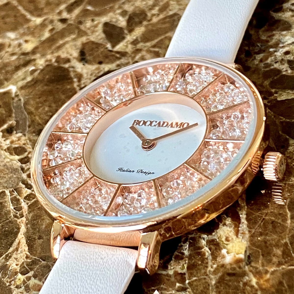 ギフトラッピングボックス & 送料無料】スワロフスキー 時計 ウォッチ