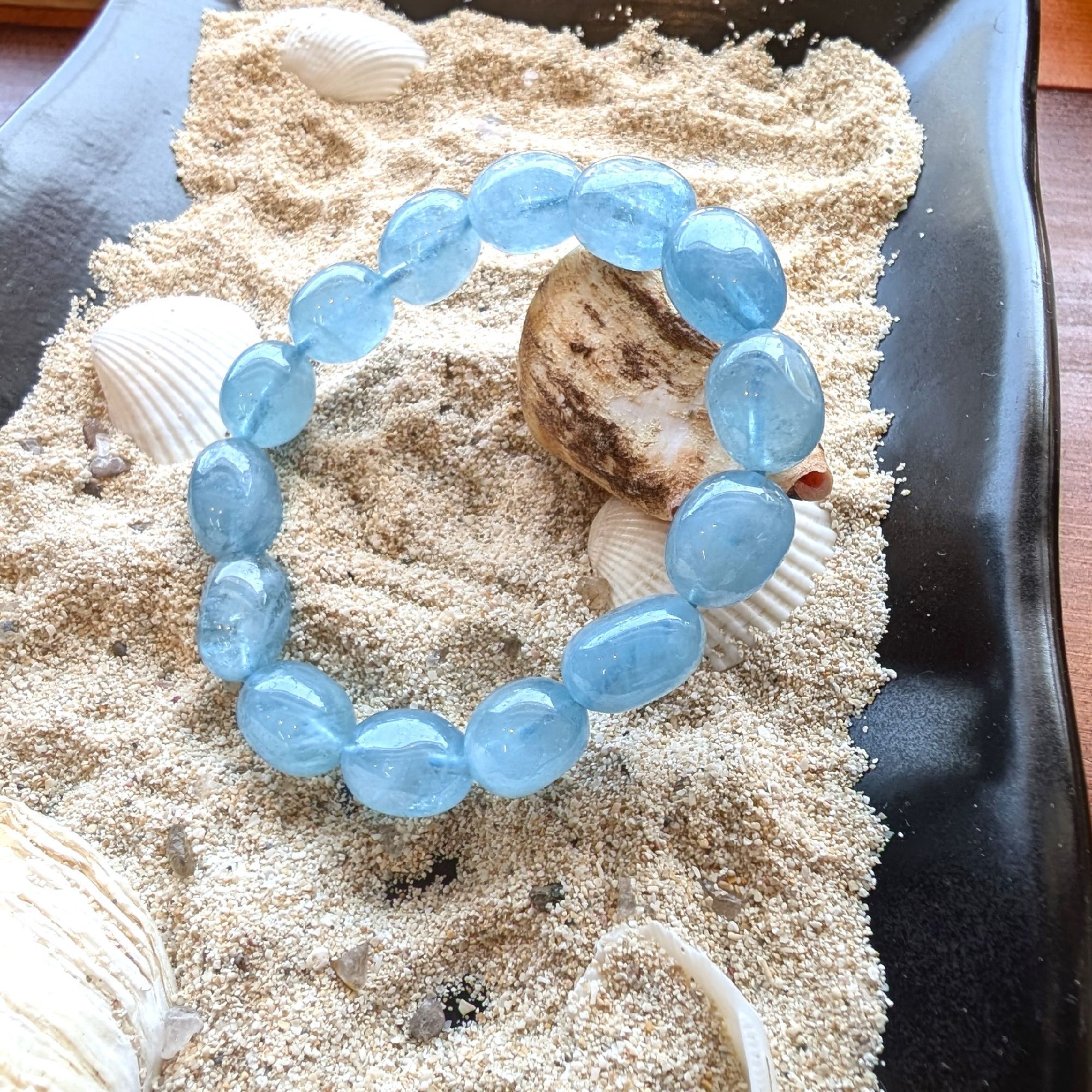 水色が美しい天使の石］一点物 アクアマリン タンブルカット