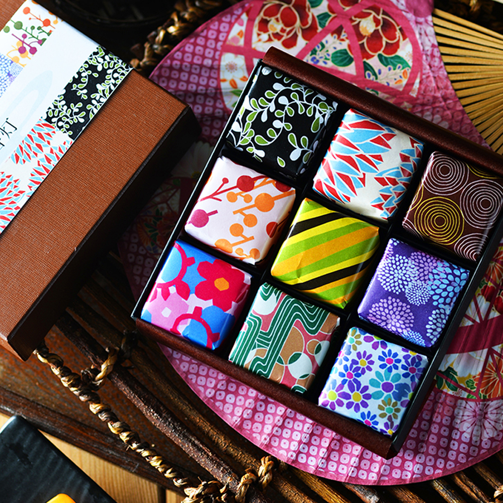 四香灯 | 国内生産 アロマグッズ アロマキャンドル リラクゼーション