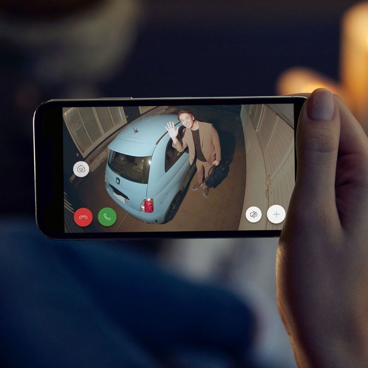 屋外カメラ セキュリティカメラ アマゾン Ring Spotlight Cam Plus