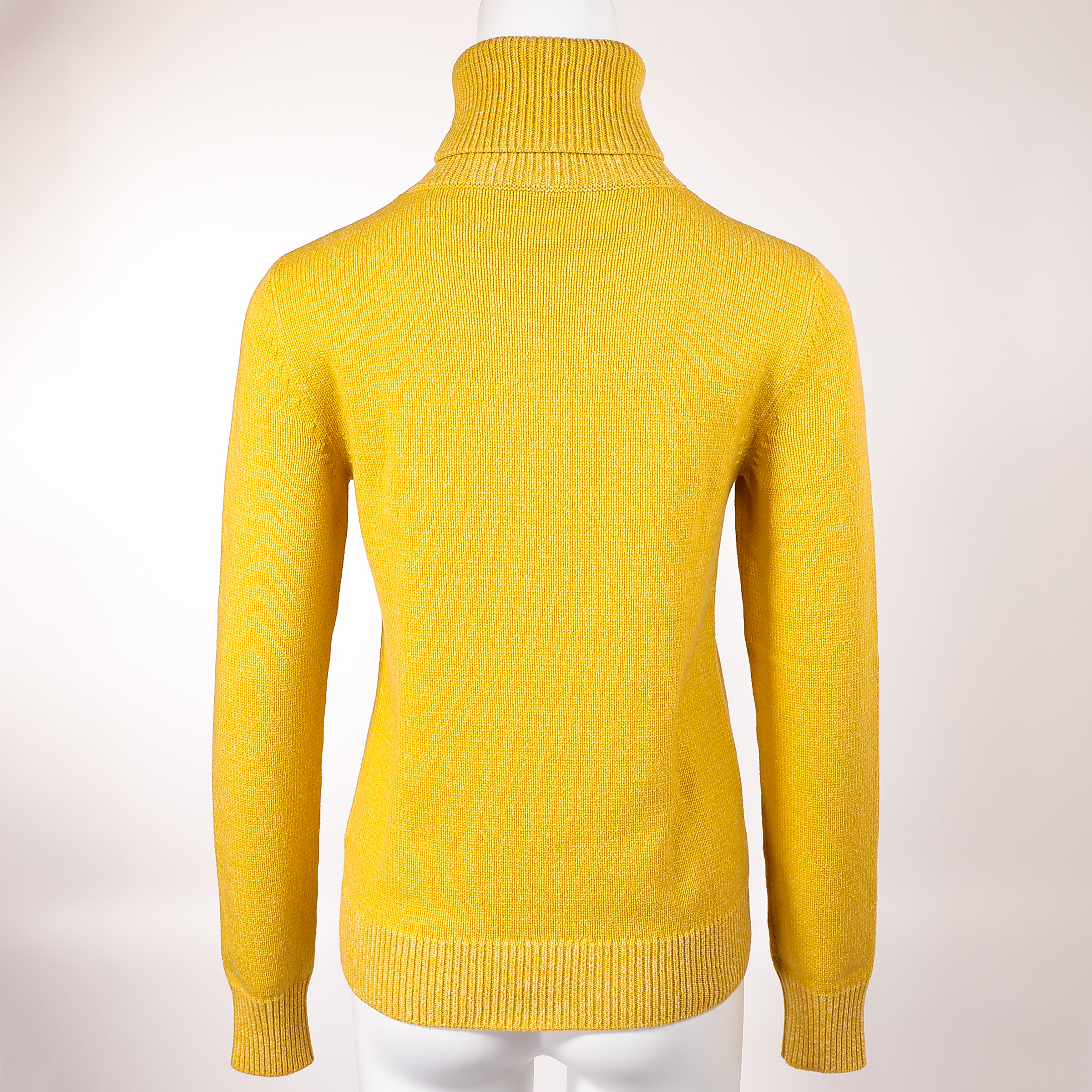 ランク NS 未使用品 HERMÈS エルメス タートルネックニット イエロー