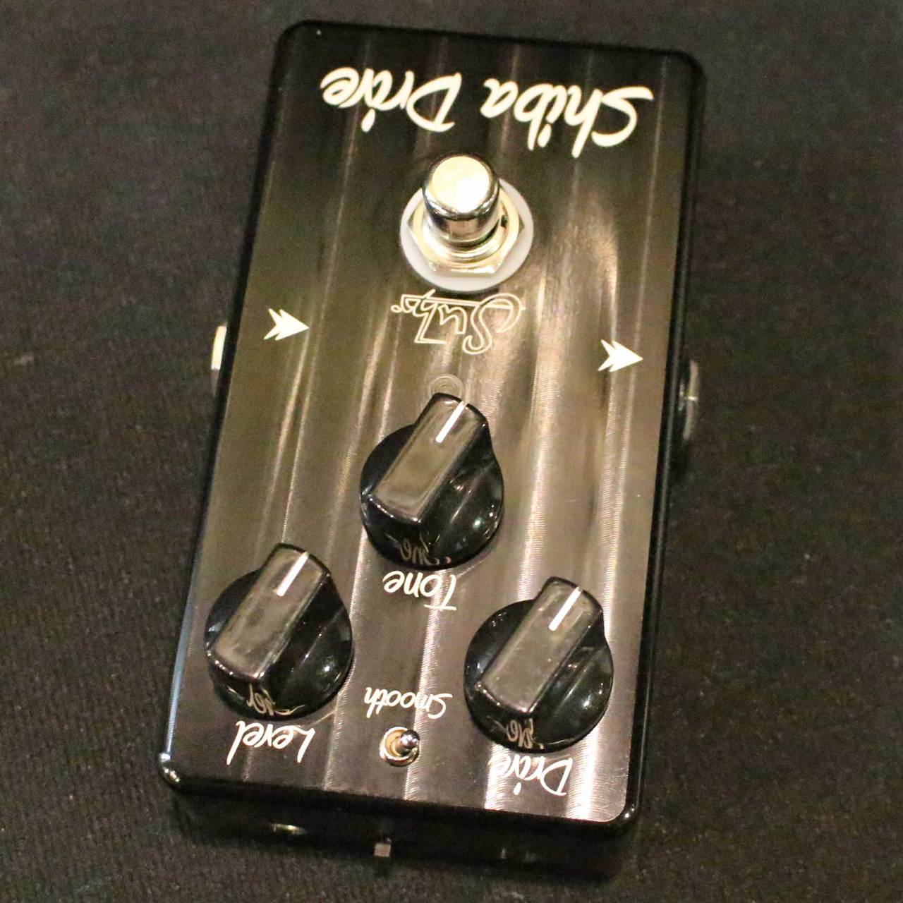 Suhr Shiba Drive Limited Edition Black（新品特価）【楽器検索