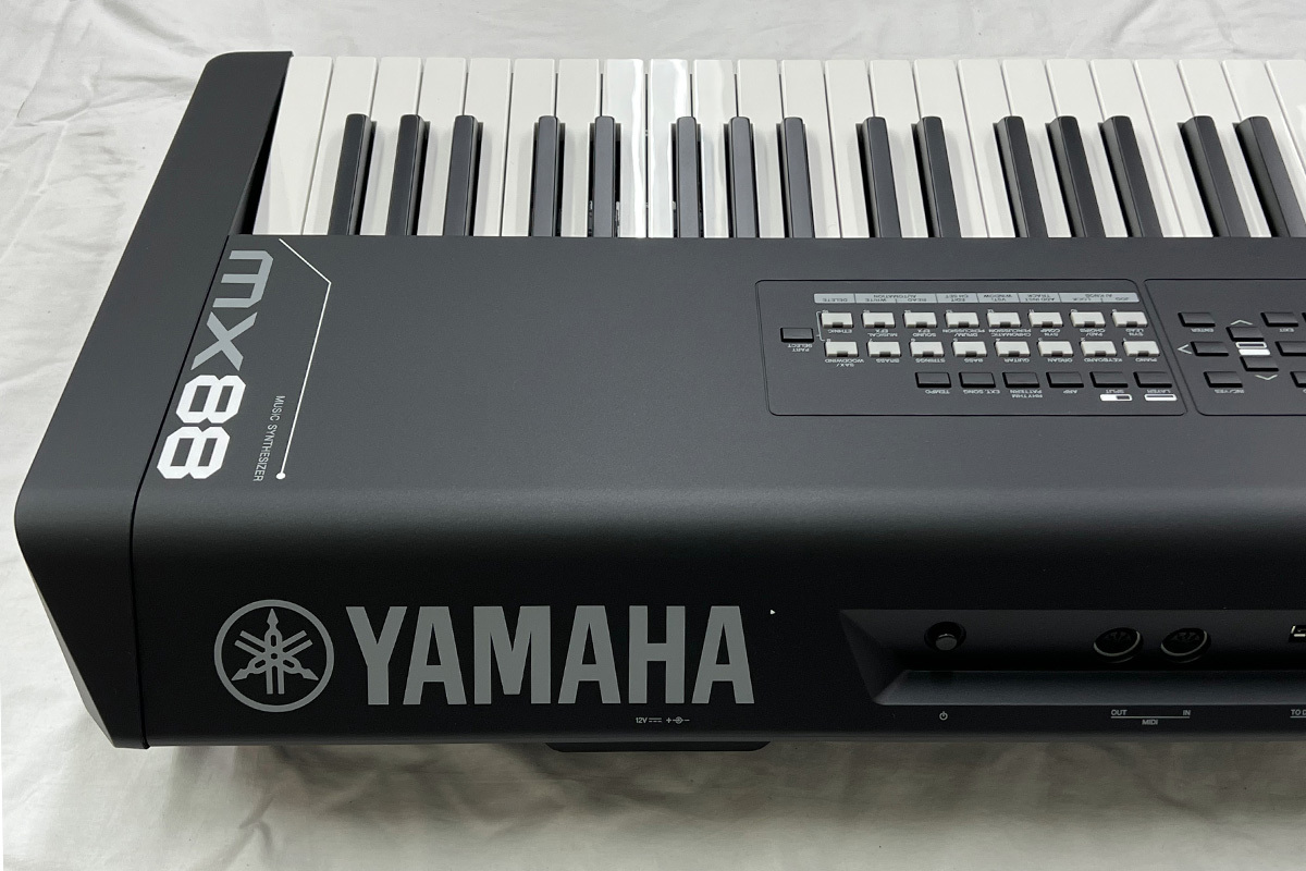 YAMAHA MX88 シンセサイザー (MX-88)【WEBSHOP】（新品特価/送料無料