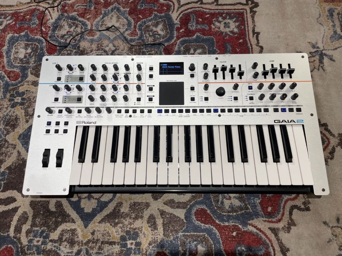 Roland GAIA2 37鍵盤 シンセサイザー バーチャルアナログエンジン搭載