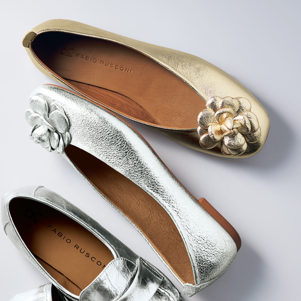 FABIO RUSCONI/ファビオルスコーニ メタリックフラワーパンプス 通販