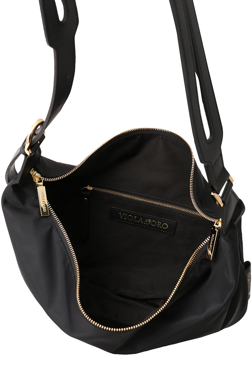 VIOLAd'ORO(ヴィオラドーロ)｜BIANCA ナイロンボディバッグ M/ブラック