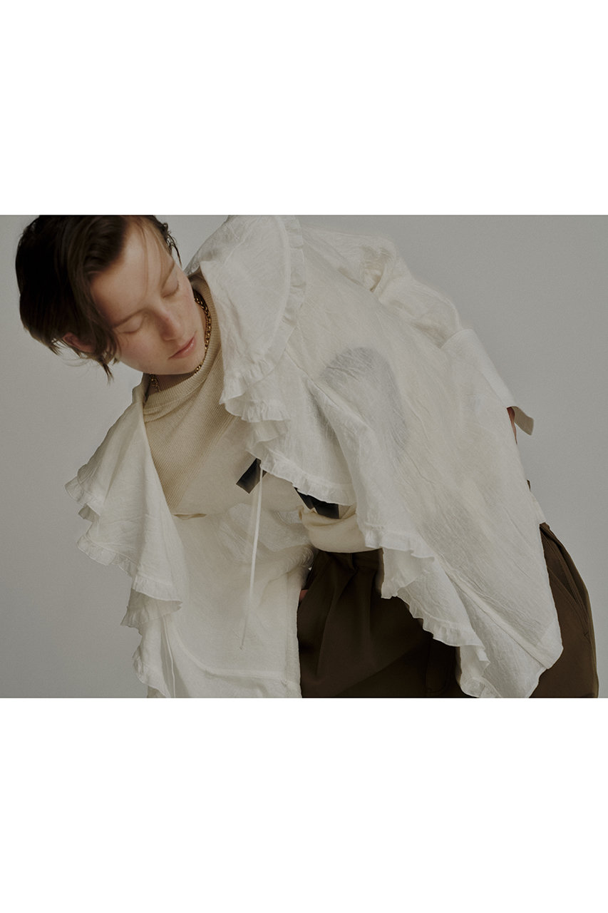 Uhr(ウーア)｜ラッフルフリルシャツ/ホワイト の通販｜ELLESHOP・(エル