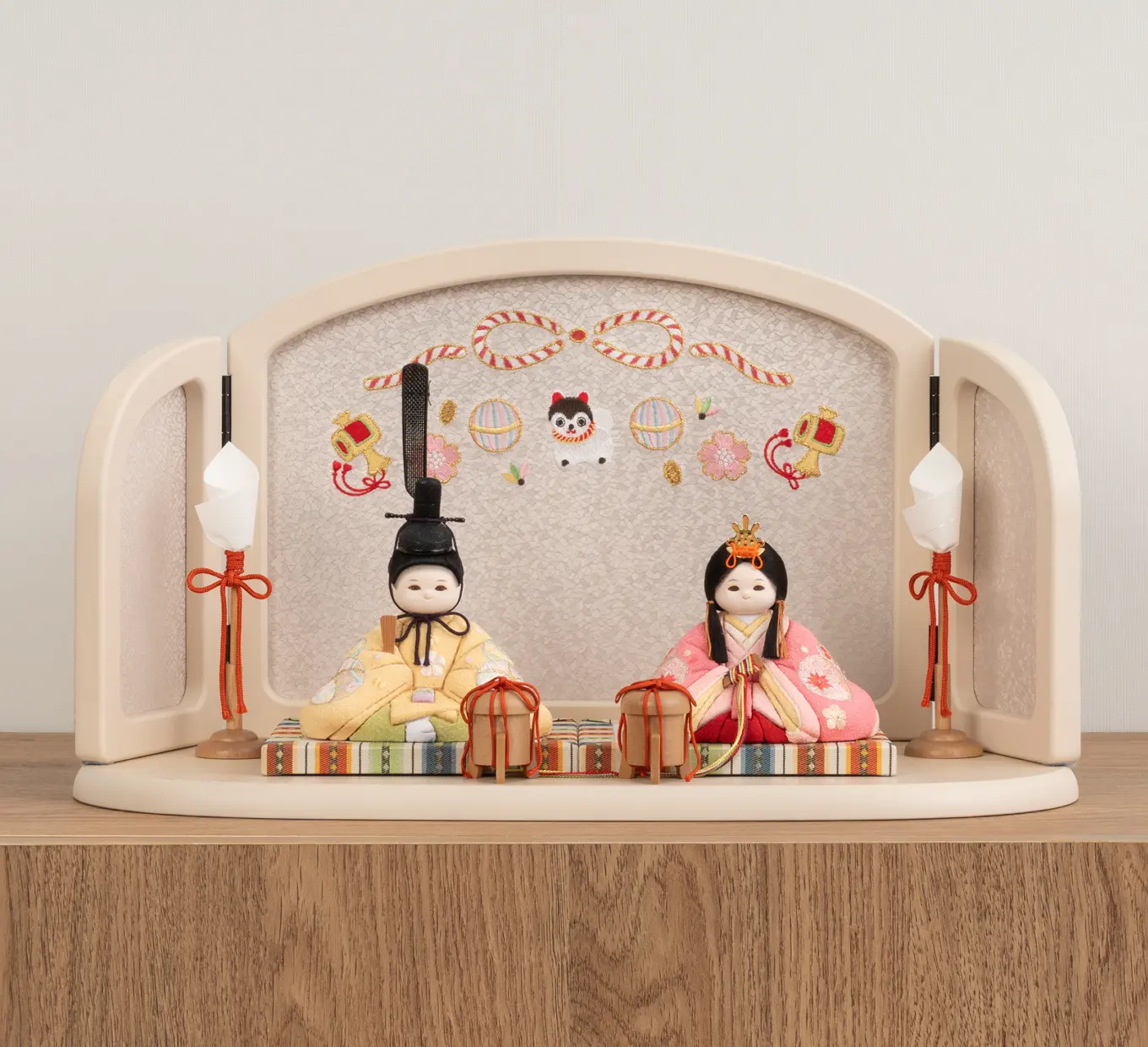 カタログ請求ページ | 赤ちゃん顔の小さくかわいい雛人形・五月人形の