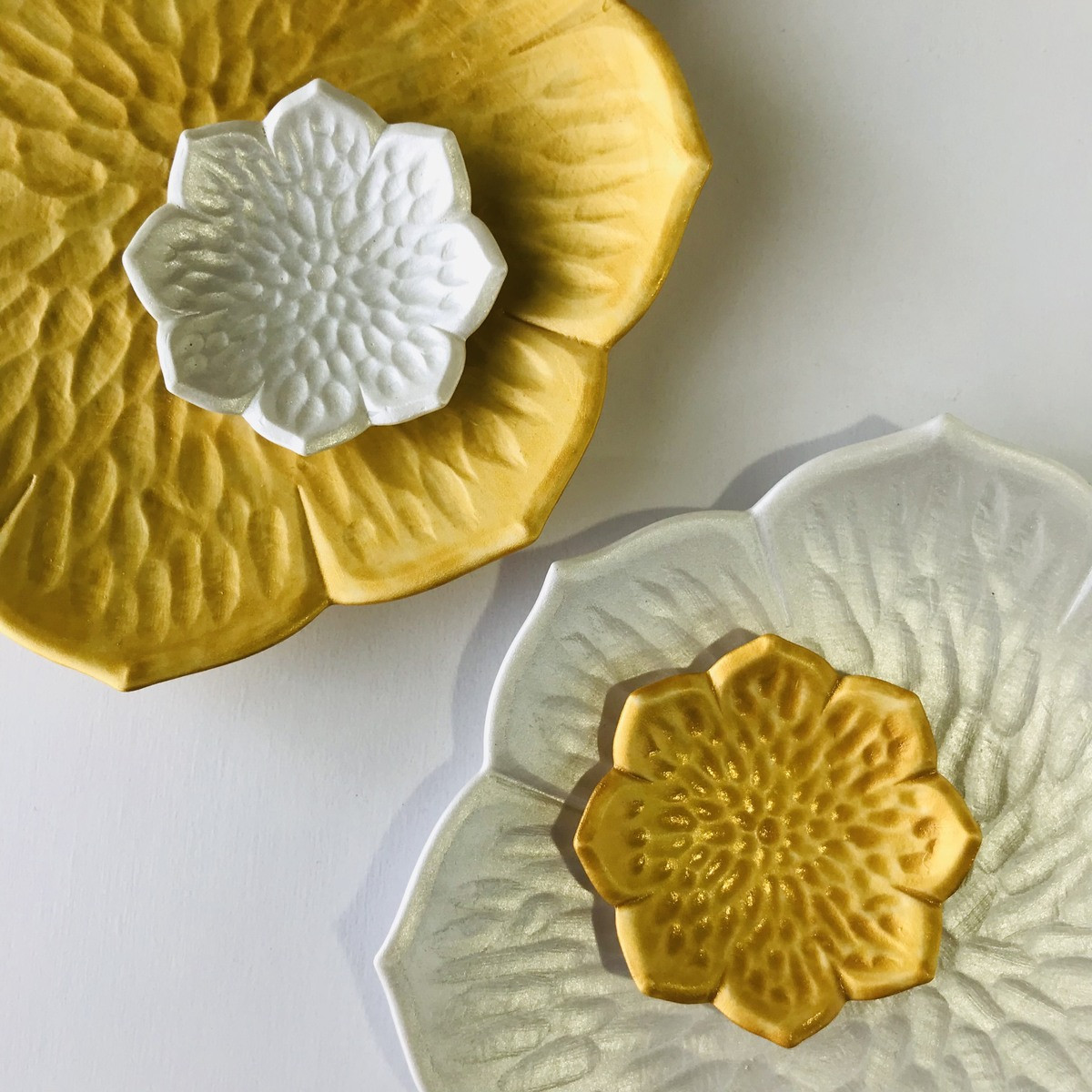 有田焼 flower plate 桔梗/金銀彩（銘々皿・豆皿 計4ヶセット）深海三