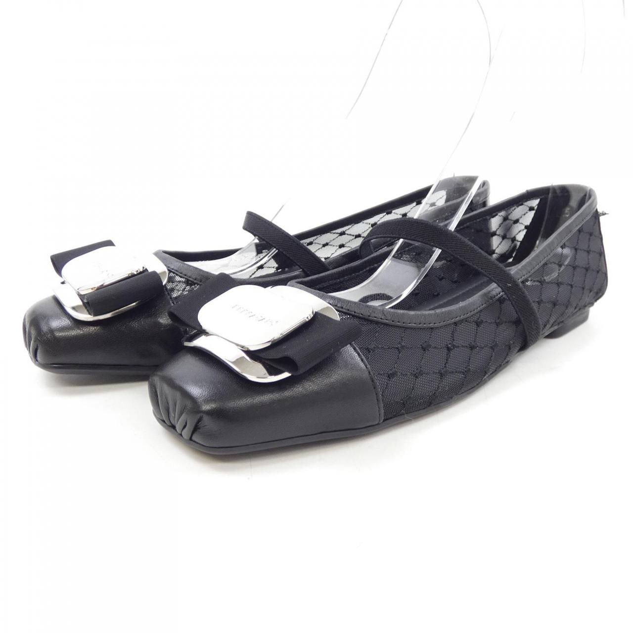 コメ兵｜フェラガモ FERRAGAMO フラットシューズ｜フェラガモ