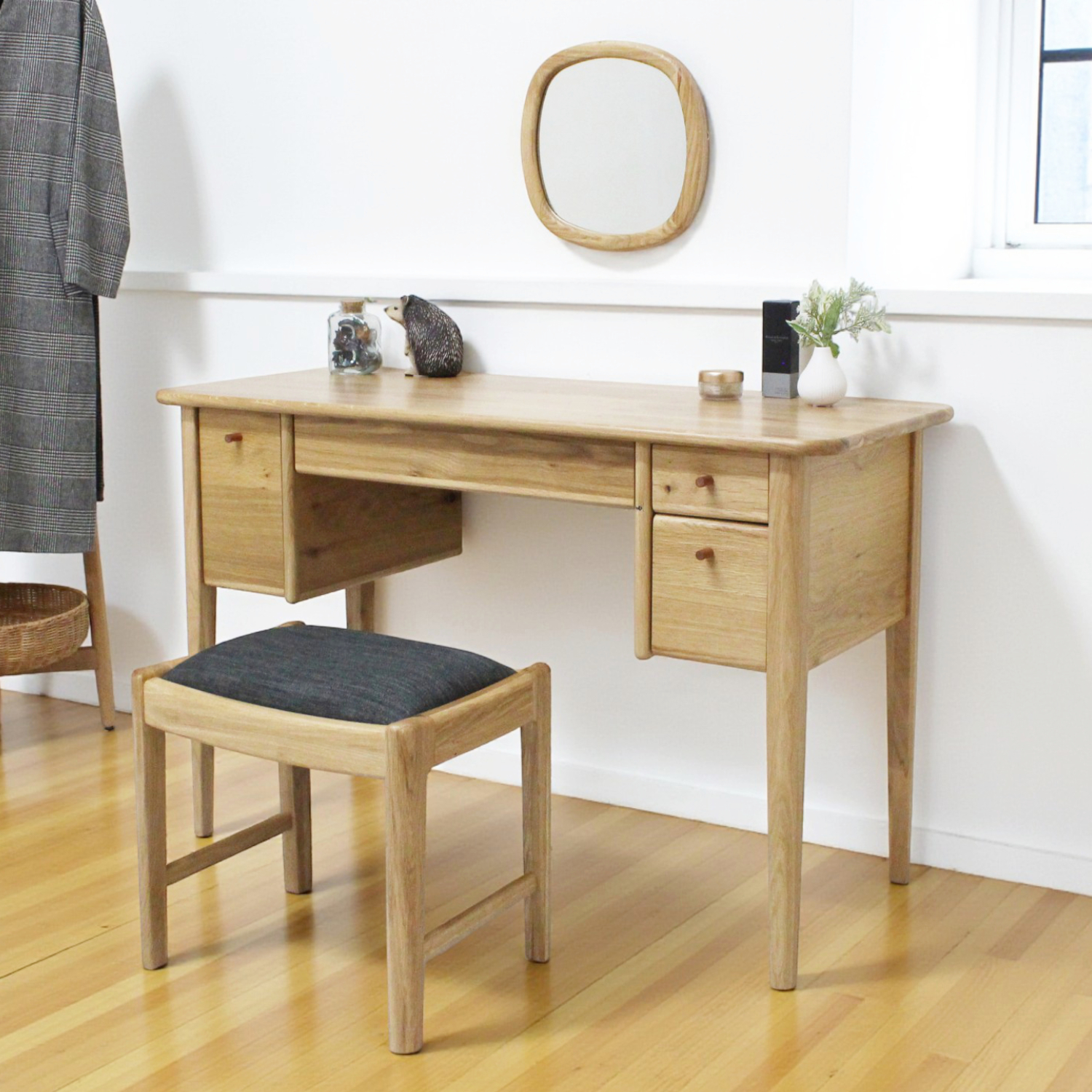 リンダ ドレッサーデスク｜ホワイトオークRustic [Kontia]