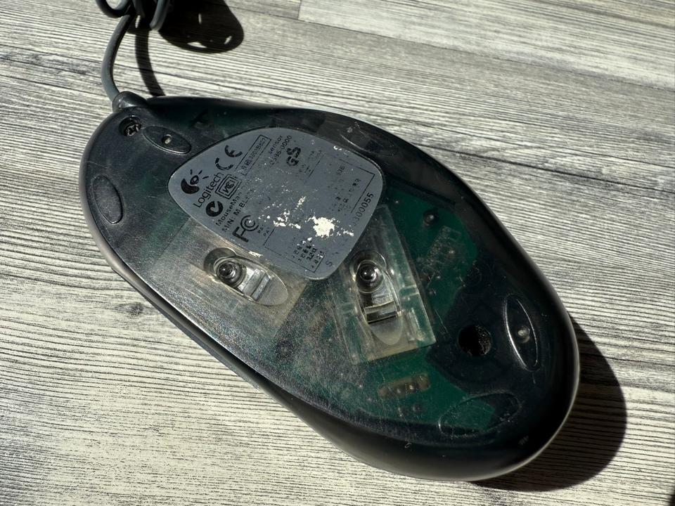 Logitech MouseMan Optical Dual Sensor M-BL63B in Nordrhein