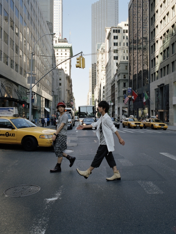 三浦春馬×佐藤健 HT～N.Y.の中心で、鍋をつつく～ : 三浦春馬 / 佐藤健
