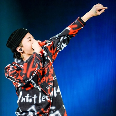 ジヨン BIGBANG 公式 ハンドファン　gdragon グッズ　motte 公式グッズ【ACT |||:MOTTE】 G-DRAGON X KRUNK HANDKERCHIEF