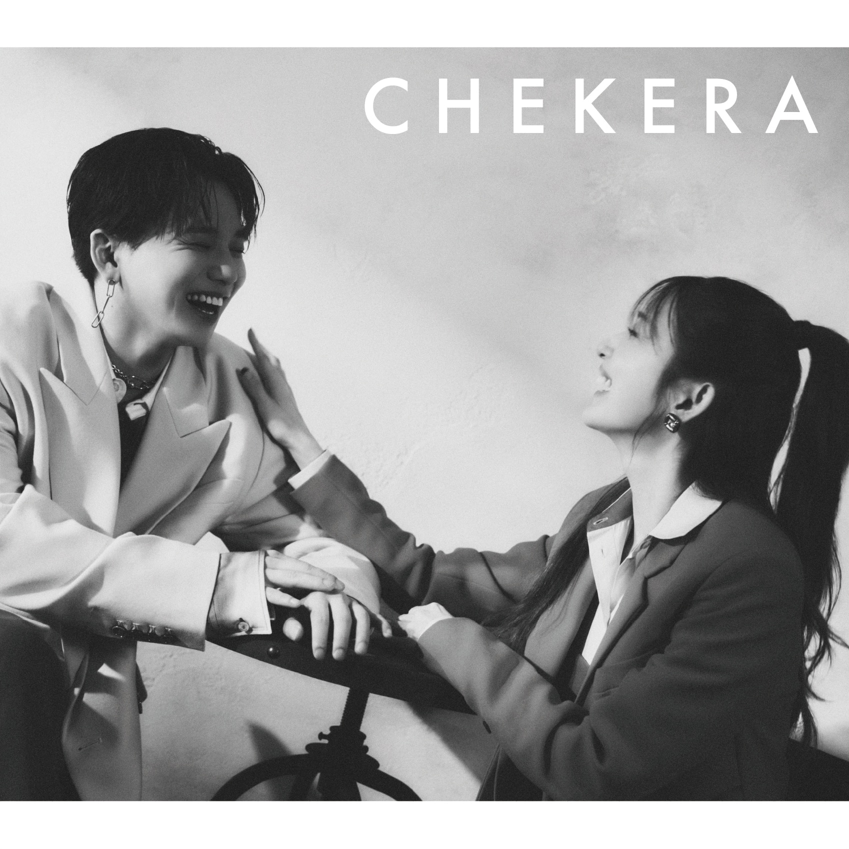 6th ALBUM『SiX』 | ディスコグラフィー | Da-iCE | アーティスト