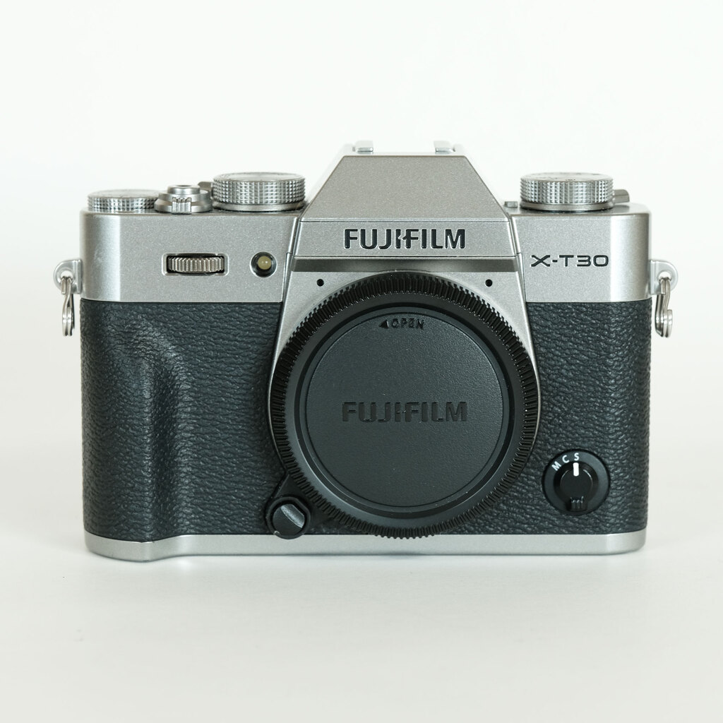 FUJIFILM X-T30の出品 | ONE SCENE（ワンシーン）