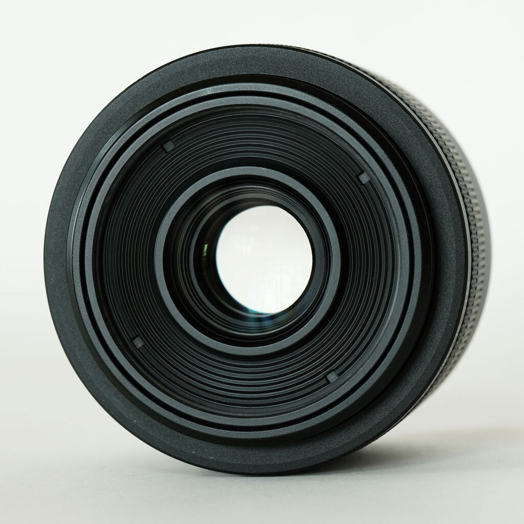 Canon RF35mm F1.8 MACRO IS STMの出品 | ONE SCENE（ワンシーン）