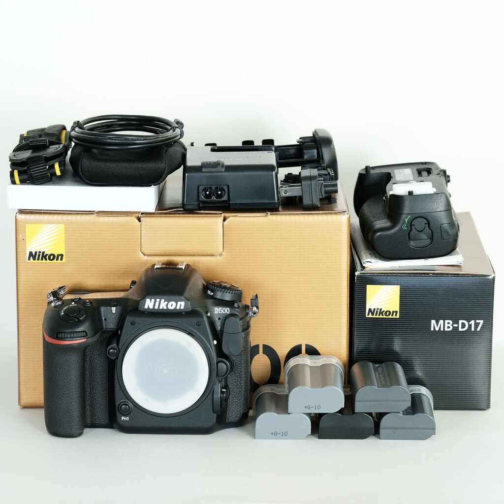 Nikon D500の出品 | ONE SCENE（ワンシーン）