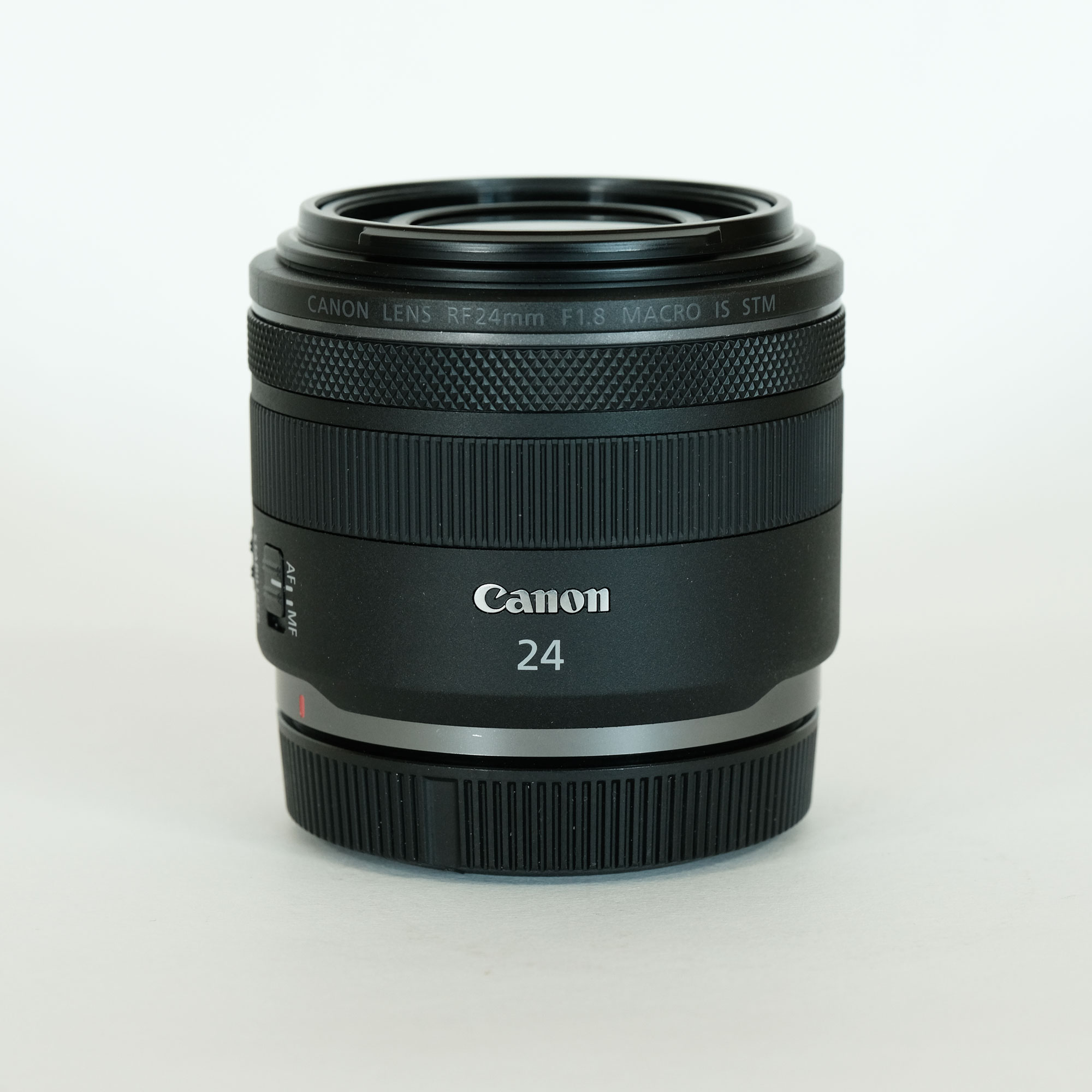 Canon RF24mm F1.8 MACRO IS STMを徹底解説。愛用者レビュー・作例付き