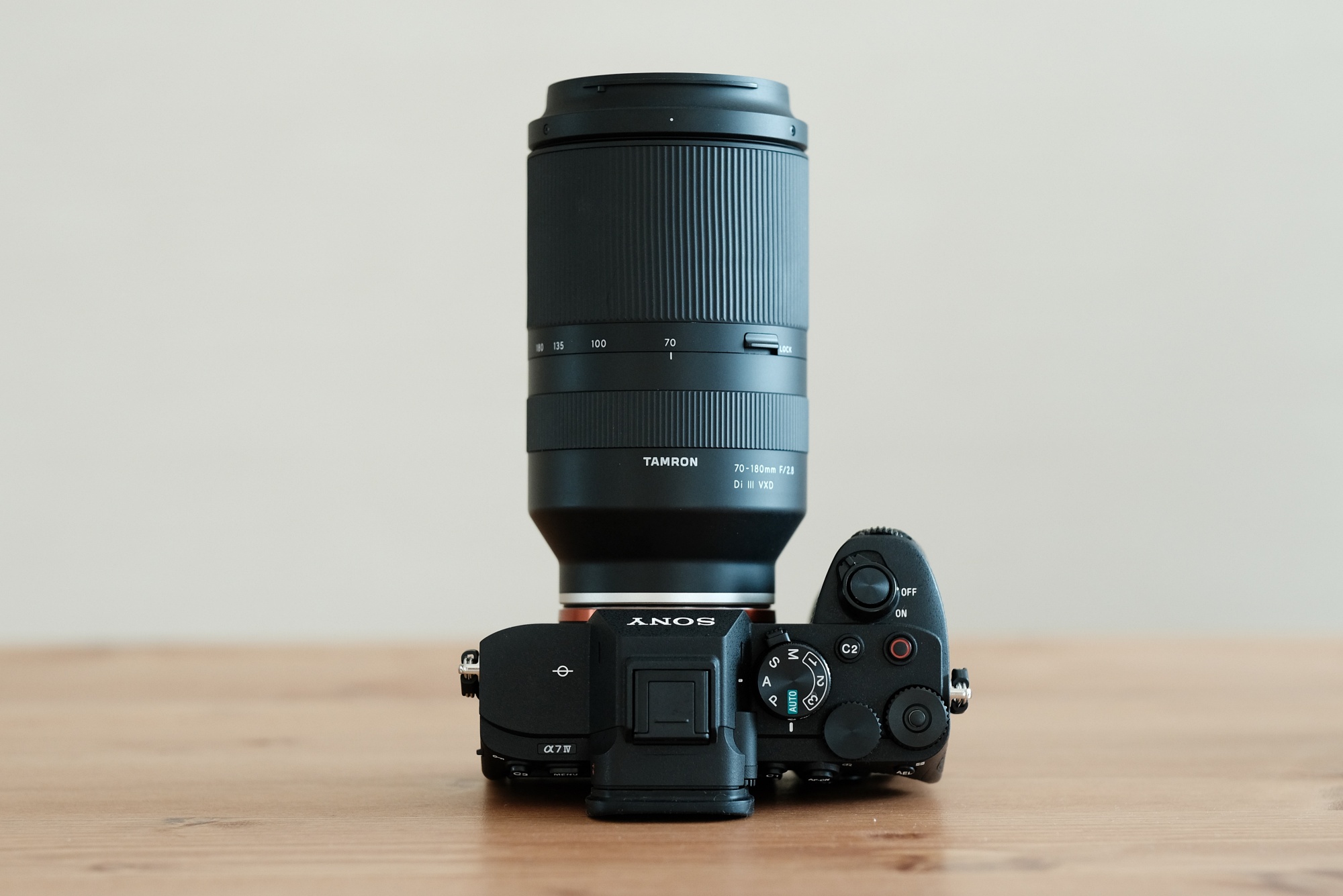 TAMRON 70-180mm F/2.8 Di III VXD (Model A056) を徹底解説。愛用者