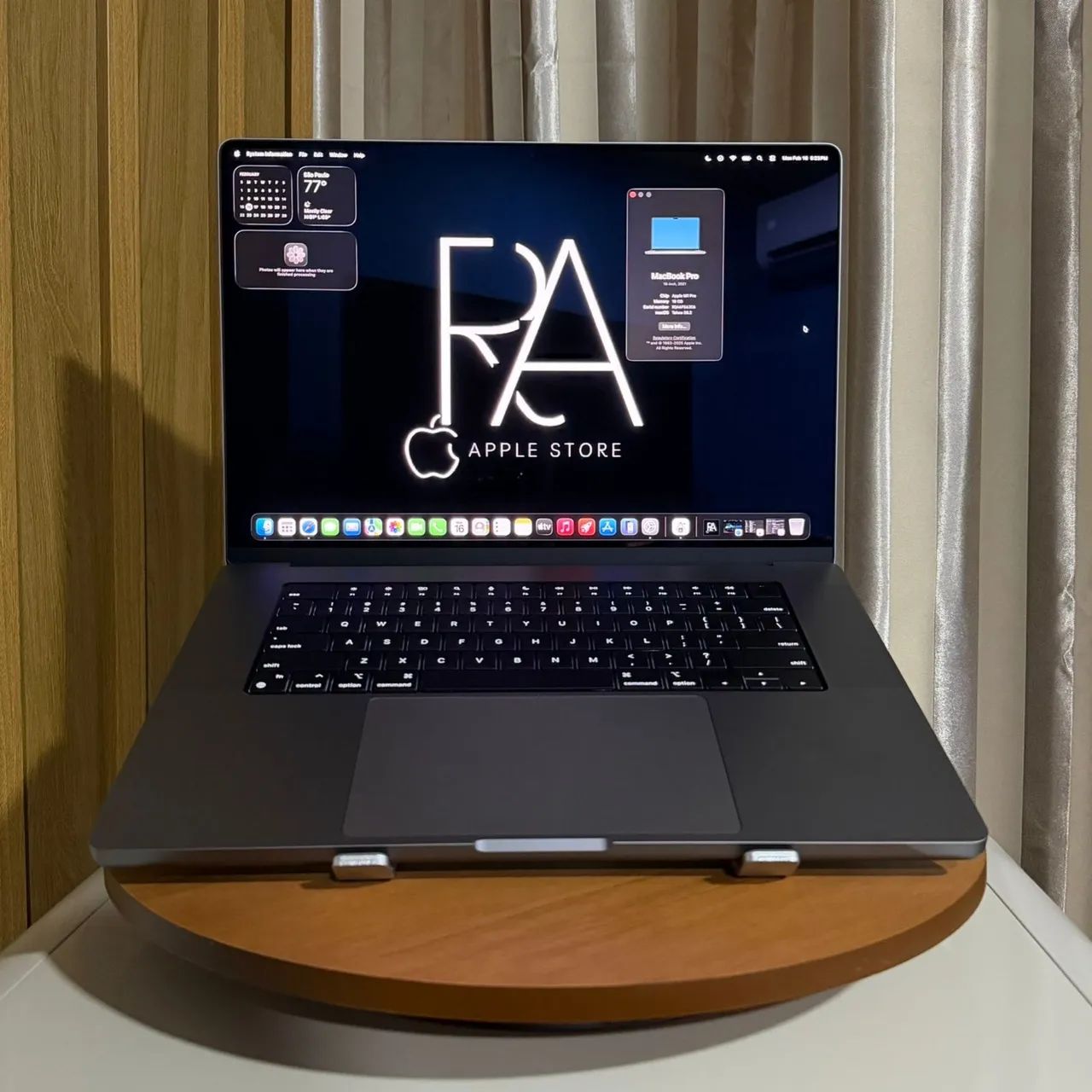 MacBook Pro M1 Pro- 16 inch 16gb ram 512gb ssd - Notebooks