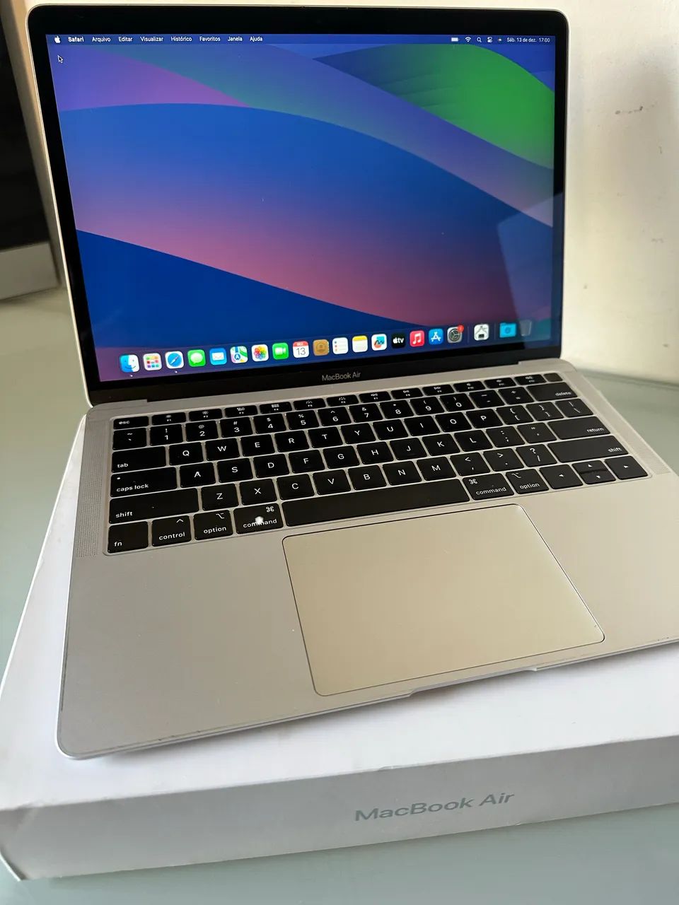 Excelente MacBook Air 2018 i5. Rápido e pronto para o trabalho