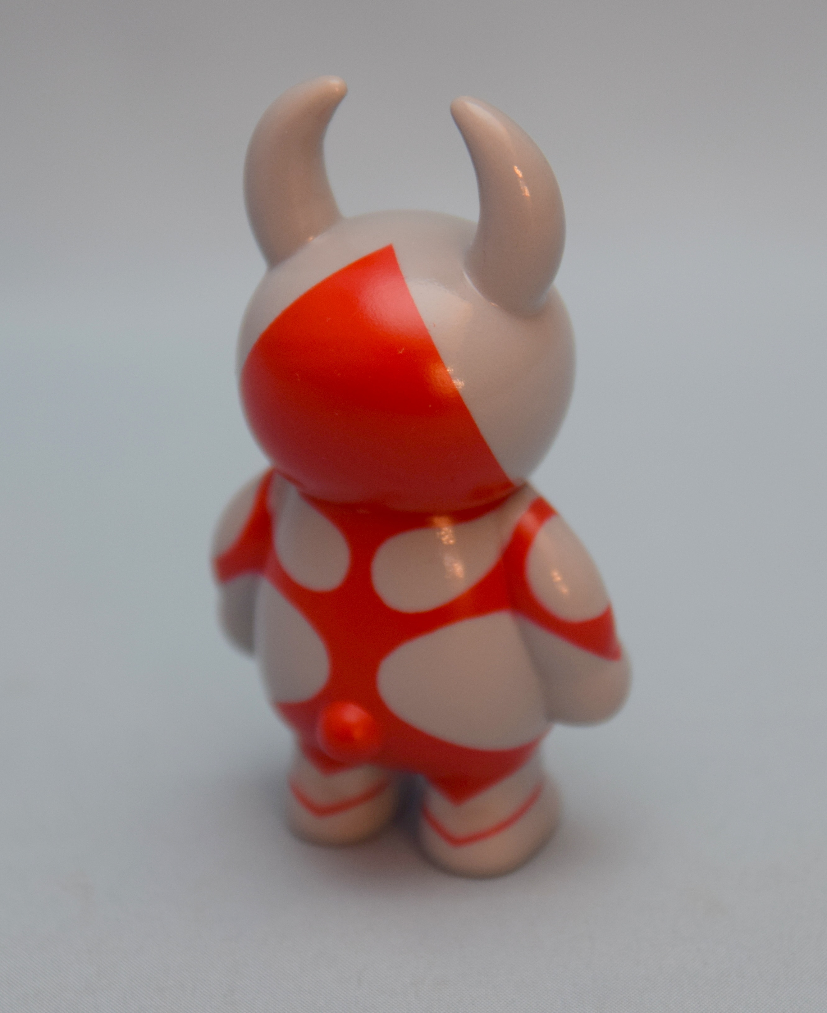 UAMOU ウルトラウアモウ(グレー成型/赤ライン/TCJ50) | まんだらけ