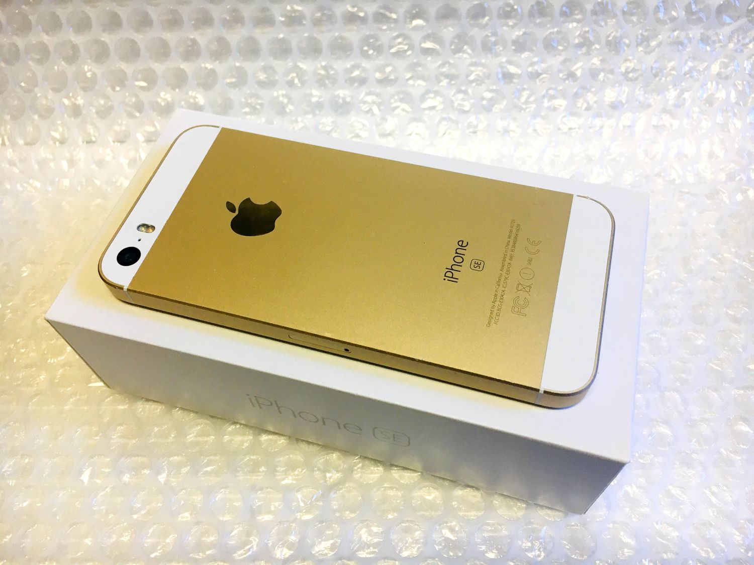 ムスビー｜電池99％ iPhoneSE 32GB Gold Apple版 SIMフリー【iPhone SE