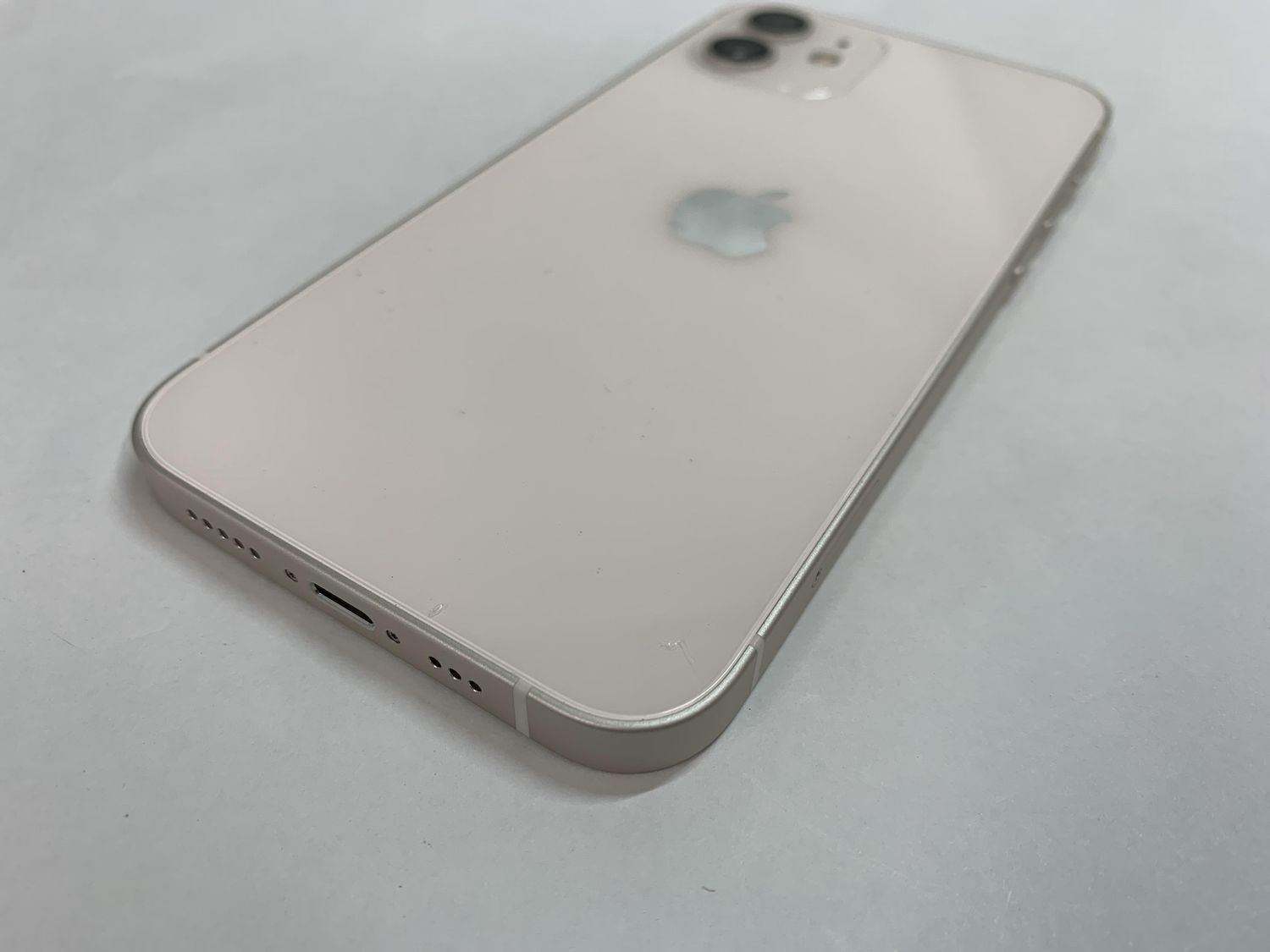 ムスビー｜Apple iPhone 12 64GB ホワイト SIMフリー MGHP3J/A