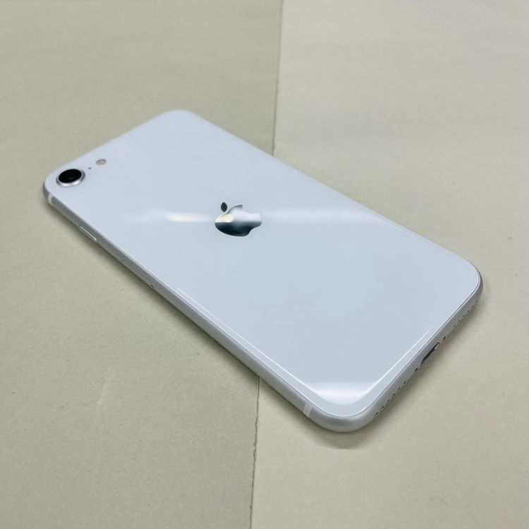 ムスビー｜[AT Shop Otsuka]美品iphone SE2 64GB SIMフリ－070【iPhone