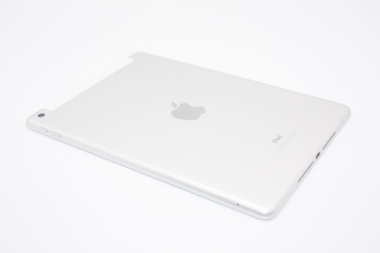 ムスビー｜iPad第6世代 32GB Wi-Fi+Cellularモデル Silver SIMフリー B