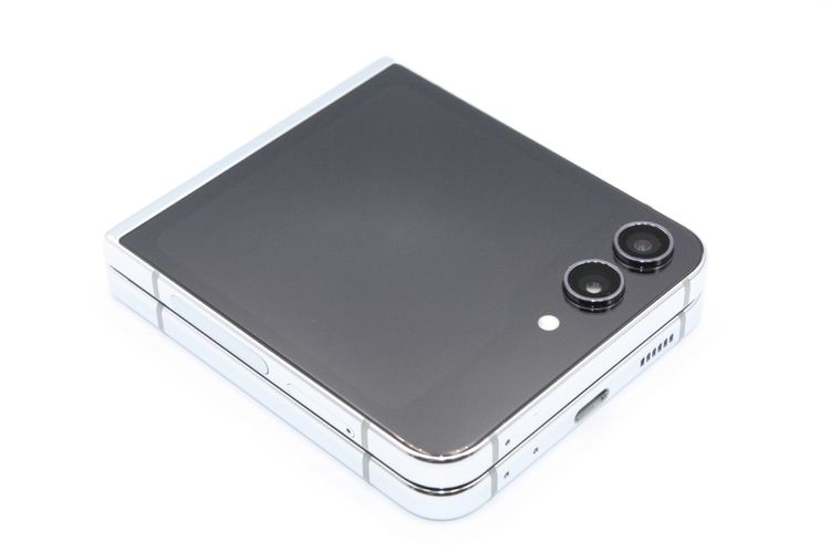 Galaxy Z Flip5 商品一覧｜ムスビー【中古スマホ・中古タブレット専門