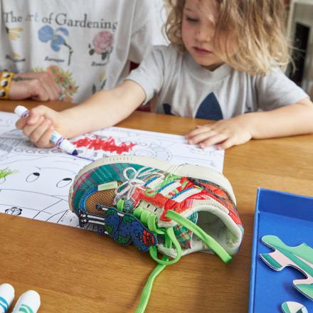 国内6月13日発売予定】ショーン・ウェザースプーン × アディダス