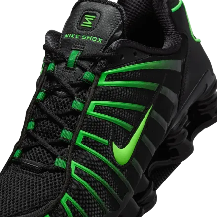 国内7月12日発売予定】 ナイキ ショックス TL ブラック/グリーン