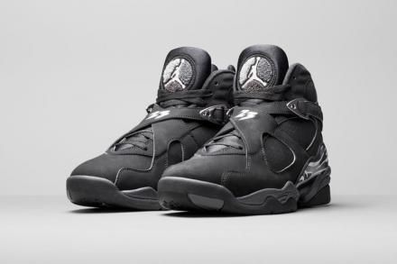 12月19日発売予定】 ナイキ エアジョーダン8 レトロ ブラック/クローム