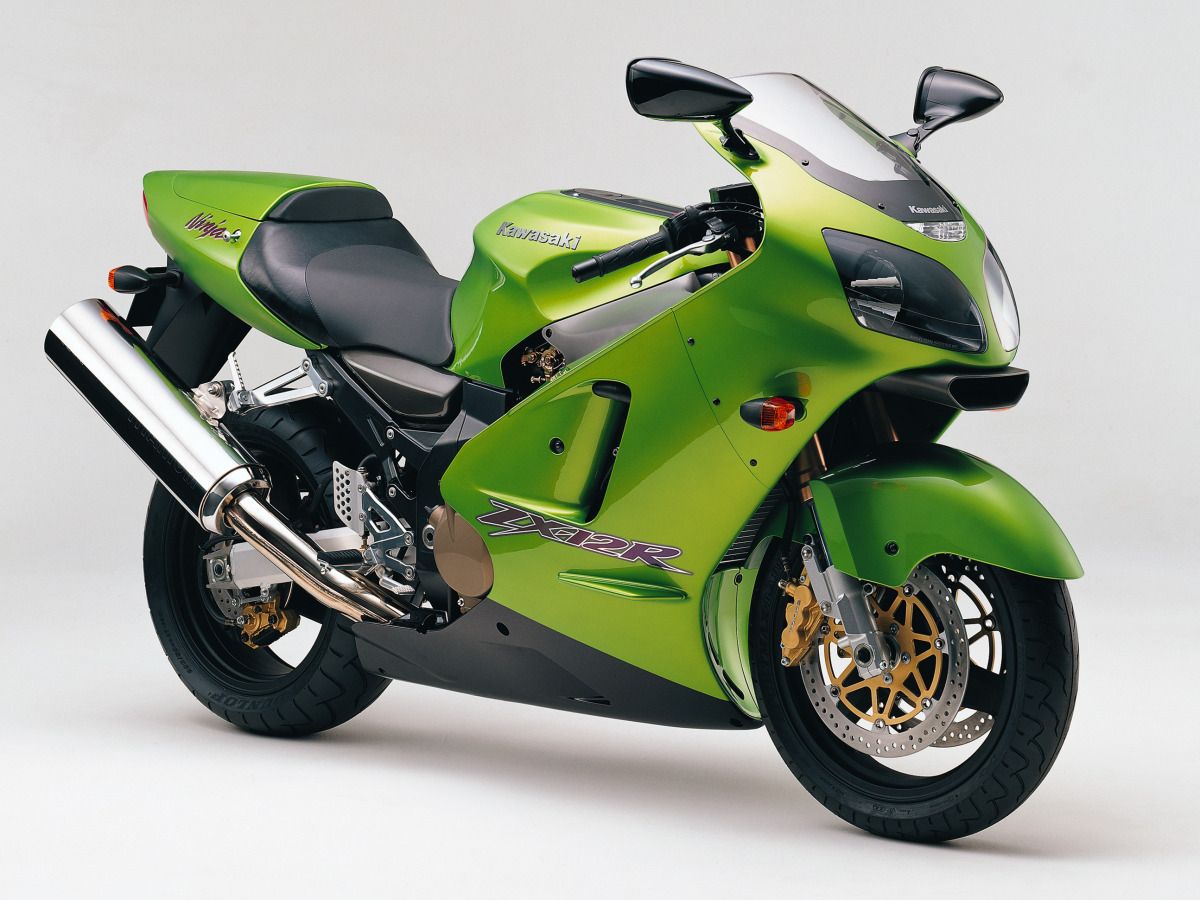 ZX-12Rは最後の最速マシンにしてスーパースポーツの運動性を目指した