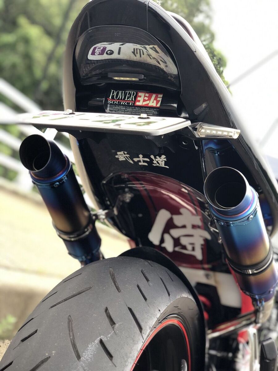 HONDA ホーネット250「夢の2本出しマフラーにせよ〜!!」 | ウェビック