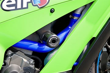 ZX-10R（ZXT00S）に適合する商品一覧｜バイクパーツ・用品の総合