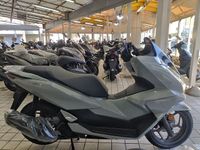 PCX125/ホンダの新車・中古バイクを探すなら｜ウェビック バイク選び