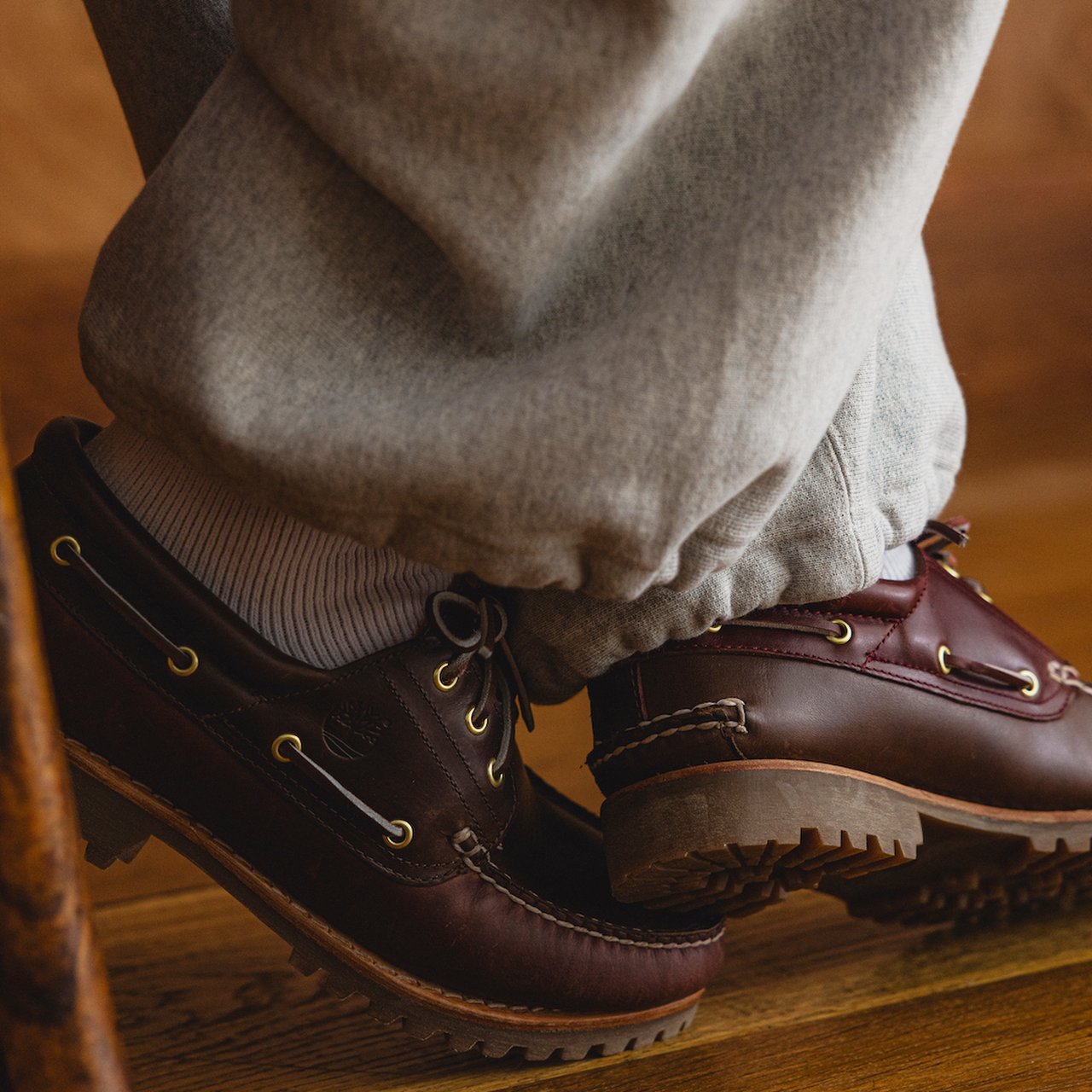 今秋冬の「ビームス × ティンバーランド」はクレイジー配色のデッキ