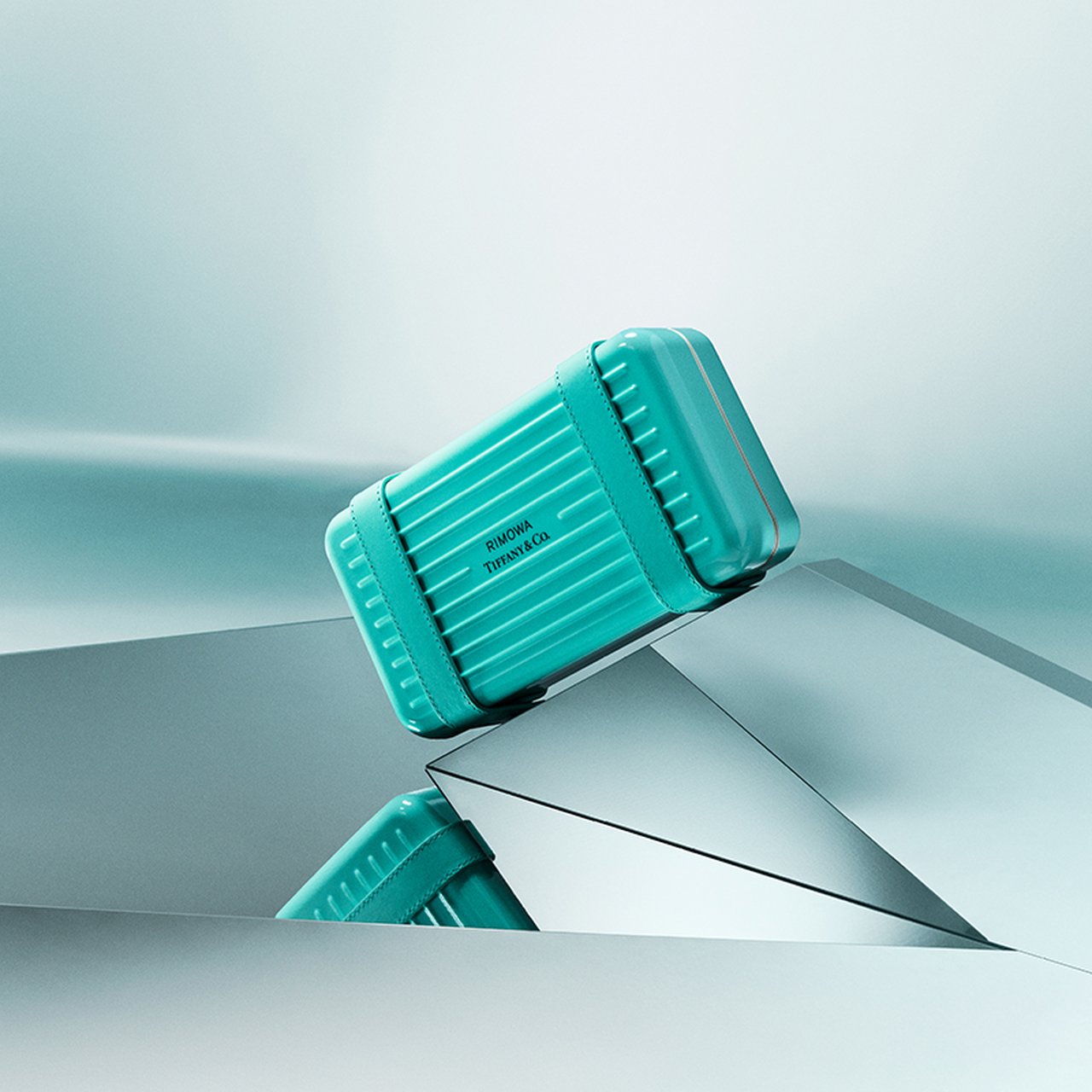 リモワとティファニーが初コラボ。ラグジュアリーすぎるスーツケースと